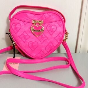 Juicy Couture Precious Moments Heart Crossbody 🩷🩷🩷🩷